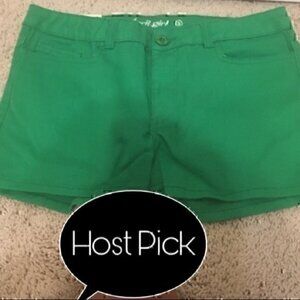 NWT Green April Girl Shorts size 3 juniors